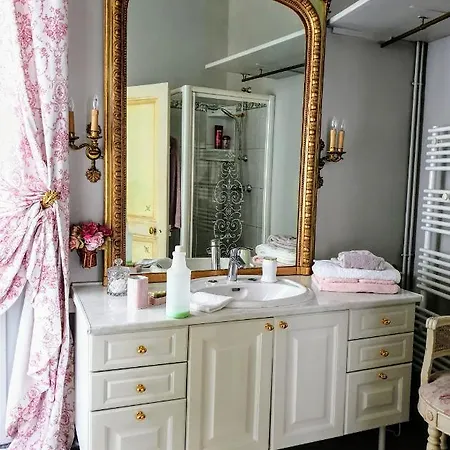 Royal Hubert Apartamento